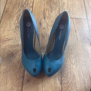 Michael Antonio Women's Blue Peep Toe Heels